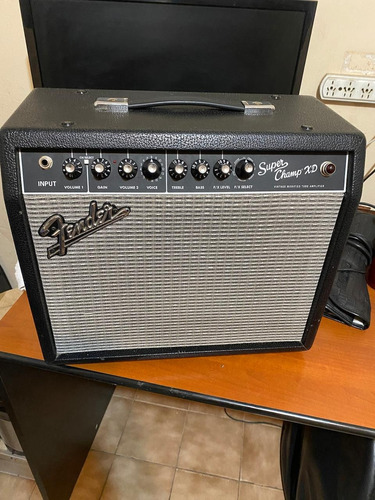 Amplificador Valvular Fender Super Champ Xd De 15w