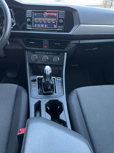 Imagen 12 de 15 de Volkswagen Jetta Starline Tiptronic 2020