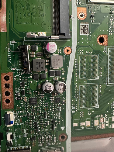 Tarjeta Madre Asus X515ja Core I3 Con Detalle Verde Musgo (Usado)