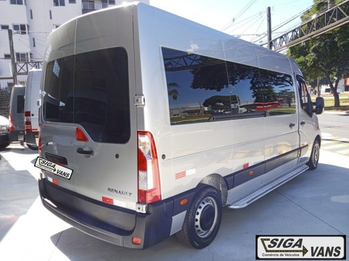 Imagem 4 de 11 de Master 2.3 Dci Minibus Executive L3h2 16 Lugares 2016/2017