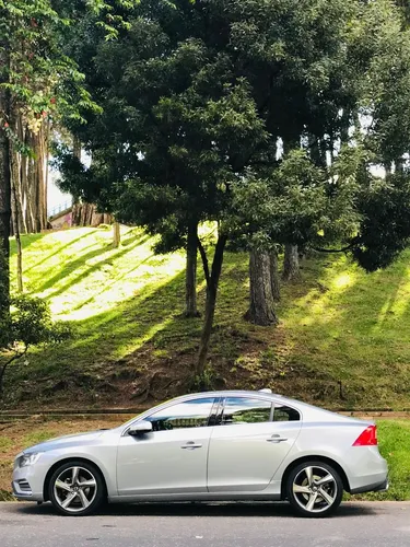Volvo S60 1.6 T4 R-design