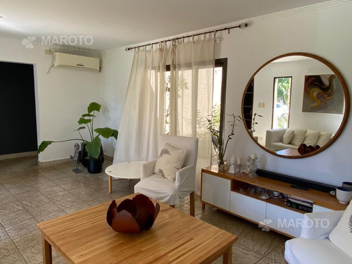 Imagen 17 de 27 de Casa En Venta En San Lucas - Maroto Propiedades