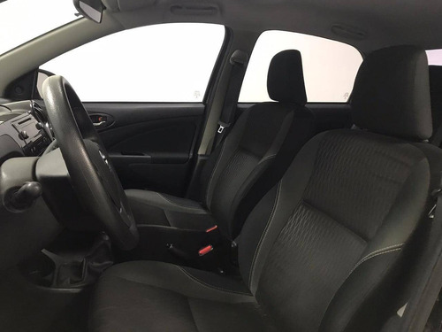 Toyota Etios 1.5 X Plus 16v Flex 4p Manual