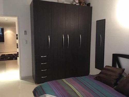 Bella Casa Tipo Th Ubicada En Jorge Coll, Conjunto Cerrado