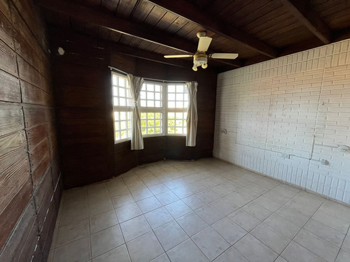 Cabaña En Alquiler Anual Con Una Hermosa Vista.