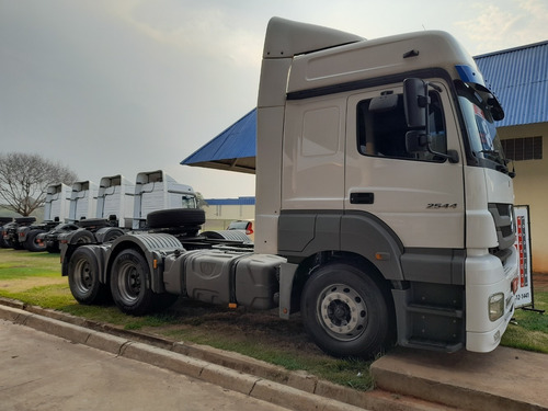 Imagem 5 de 6 de Mb 2544 2018 Friboi - Super Feirão No Pátio Da Jbs