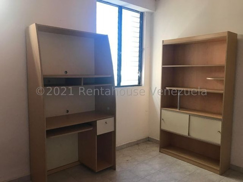 Imagen 11 de 22 de Gustavo Zavala Rentahouse 22-12940