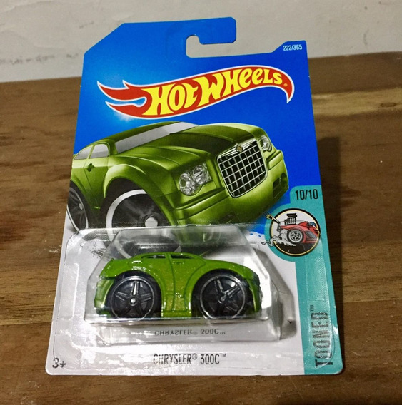 10//10 Green Tooned Chrysler 300C Hot Wheels /_HotWheels