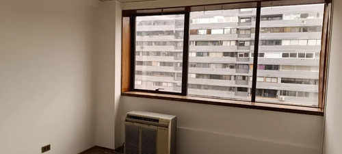 Arriendo Oficina Un Privado Mas Recepción Vitacura