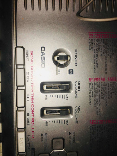 Imagen 5 de 5 de Órgano Teclado Casio Lk 230!