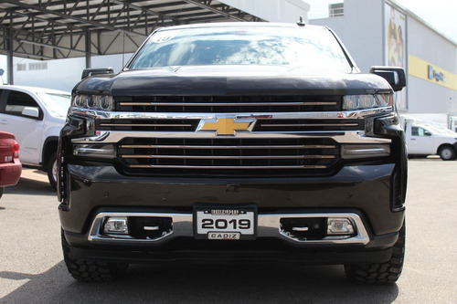 Imagen 2 de 15 de Chevrolet Cheyenne High Country 2019