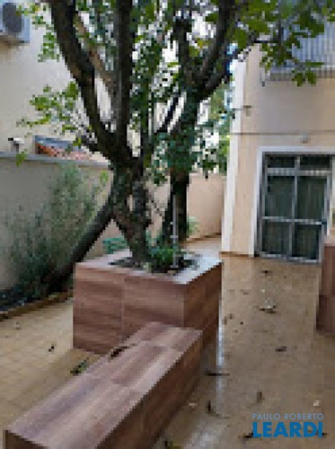 Imagem 14 de 15 de Casa Assobradada - Paraíso - Sp - 643847