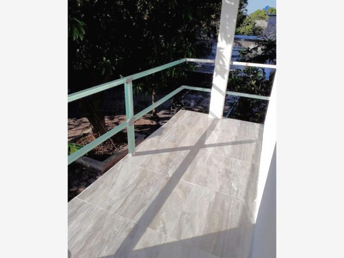 Imagen 2 de 11 de Casa Sola En Venta Compositores
