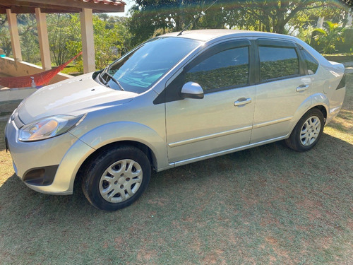 Ford Fiesta Sedan 1.6 Rocam Se Flex 4p