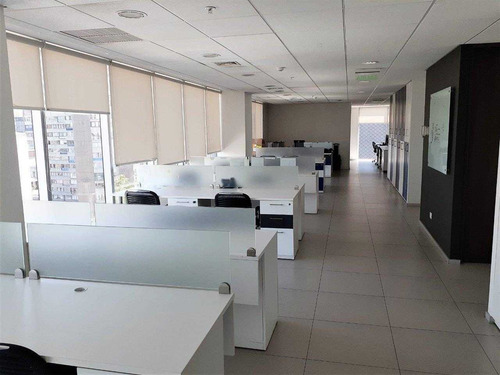 Imagen 4 de 6 de Piso Completo En Venta - Providencia