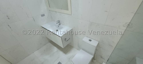 Imagen 9 de 14 de Claudia Lopez Vende Oficina En El Rosal Mls #22-22579