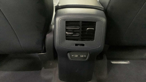 Volkswagen T-Cross 1.4 250 TSI TOTAL FLEX HIGHLINE AUTOMÁTICO