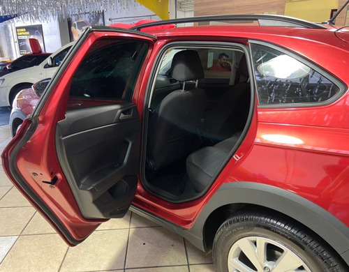 Imagem 10 de 13 de Volkswagen Nivus 2021 1.0 Flex Comfortline Vermelho