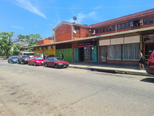 Marisol Castro Alquila Local Comercial En C.c. Paseo Las Acacias | Av. Bolívar | Valencia | A Pie De Calle | Calle 133 López Latouche | Subiendo Hacia La Cruz Roja | Inl-ka