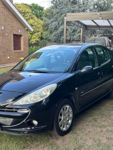 Peugeot 207 1.4 Sedan Allure Hdi 70cv