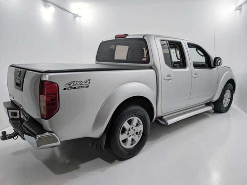 Nissan Frontier S 4x4