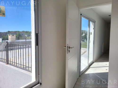 Venta Casa - Barrio Privado Santo Tomas / Pilar