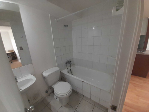 Cuarto Piso 2 Dormitorios 2 Baños (96240)