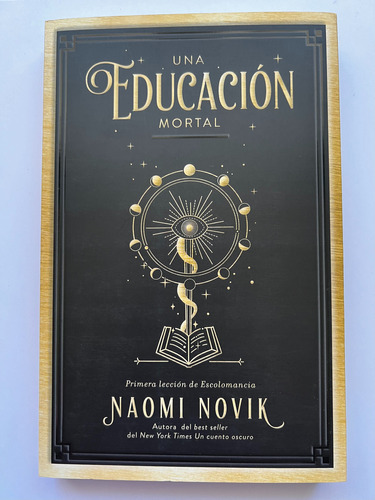 Una Educación Mortal, Libro Usado