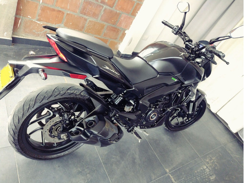 Bajaj Dominar  400