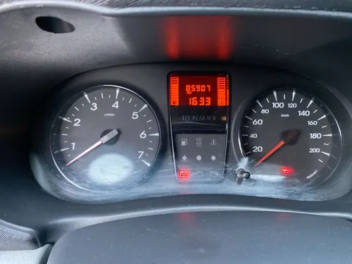 Renault CLIO STYLE 1.2 Night & Day