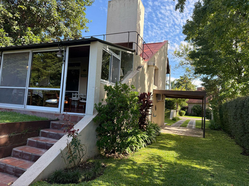 Casa A La Venta En Pilar