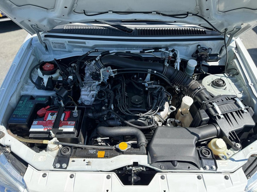 Mitsubishi Pajero TR4 2.0 4X2 16V 140CV FLEX 4P AUTOMÁTICO
