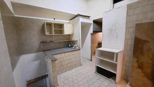 Imagen 15 de 30 de Local A La Calle En Piedras Al 300 - 140 M2 Sotano Cocina Industrial - Monserrat