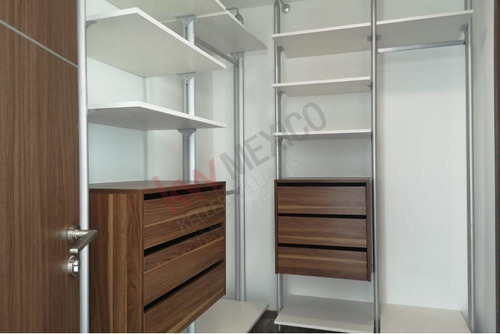 Departamento En Venta Juriquilla Santa Fe Con Balcon
