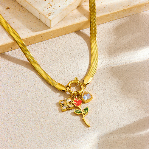 Collar Con Colgante De Rosa De Acero Inoxidable Para Mujer