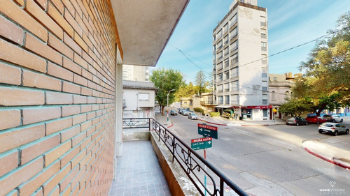 Imagen 17 de 23 de Venta Apartamento Pocitos 4 Dormitorios & 2 Baños Con Gran Balcón Al Frente Libertad Y Cavia