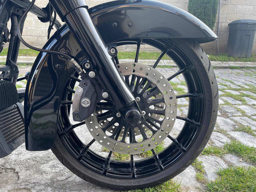 Imagen 11 de 14 de Harley Davidson Road Glide Especial