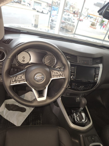 Imagen 7 de 25 de Nissan Frontier Platinum 4x2 At