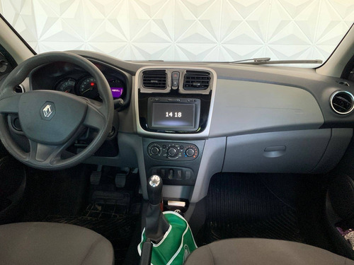 Imagem 3 de 7 de Renault Logan 1.0 12v Sce Flex Expression Avantage Manual