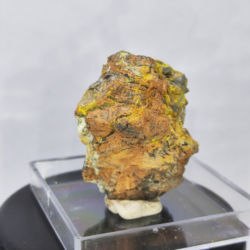 Mineral Radioactivo Mineral Uranio Raro Tyuyamunita #4 (Usado)