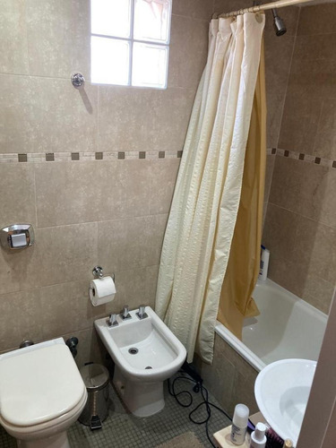 Imagen 6 de 21 de Venta Departamento 4 Ambientes / Cochera.