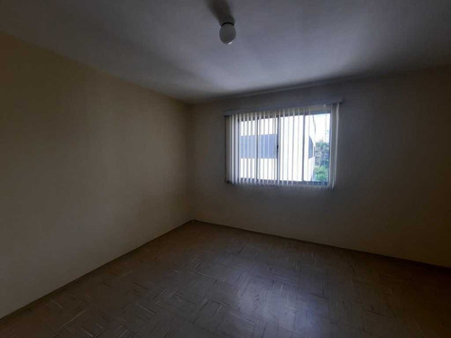 Aluguel De Apartamentos / Padrão Na Cidade De São Carlos 26869