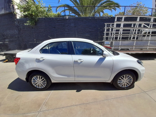 Imagen 7 de 15 de Suzuki Dzire Sedan 1.2 Gl