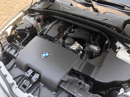 Imagem 9 de 10 de Bmw 118ia 2.0 Sport Edition