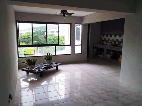 Imagen 5 de 14 de 450564 L Trias 04140432833 Apto. Venta Valles De Camoruco