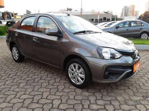 Imagem 2 de 11 de Toyota Etios 1.5 X Plus Sedan 16v Flex 4p Automático