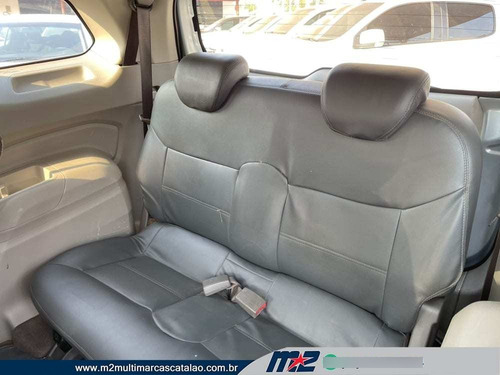 Imagem 10 de 10 de Chevrolet Spin Ltz 1.8 8v Econo.flex 5p Mec. Flex 2013