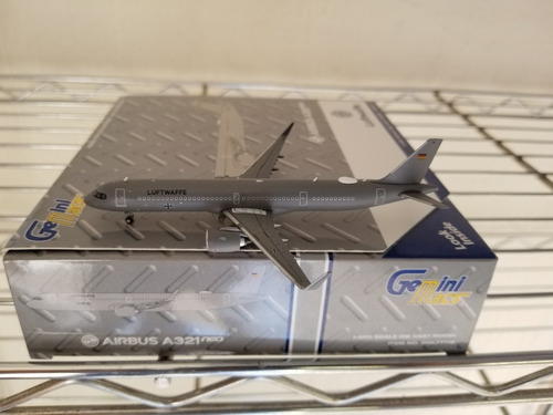 Avion Airbus A321neo De Luftwaffe 15+10 En La Escala 1:400