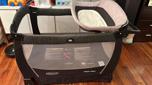 Cuna Graco Impecable Lavada Muy Poco Uso + Colchon De Regalo Negro Liso (Usado)