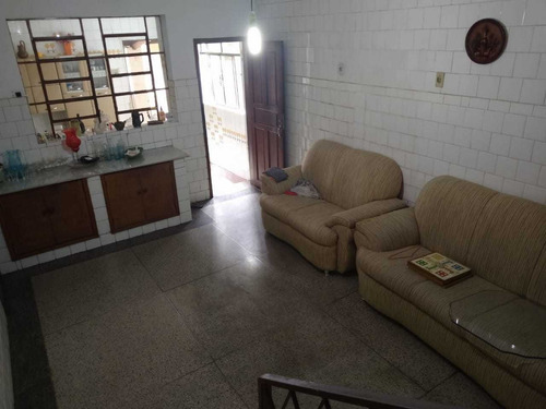 Imagem 3 de 25 de Casa 04 Quartos Próximo A Avenida Silva Lobo. - 2698